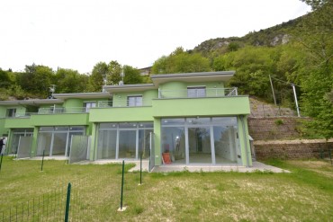 BEREITS VERKAUFT/VERMIETET Doppelhaushälfte (Neubau) mit  wunderschönem Seeblick