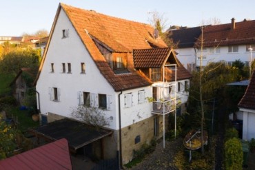 BEREITS VERKAUFT/VERMIETET Großzügiges Einfamilienhaus in sehr ruhiger Lage