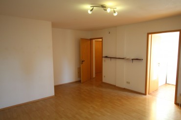 BEREITS VERKAUFT/VERMIETET 1-Zimmer-Wohnung mitten im Zentrum von Großbottwar