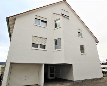 BEREITS VERKAUFT/VERMIETET Großzügige 1,5-Zimmer-Wohnung mit Garage in Winnenden! 