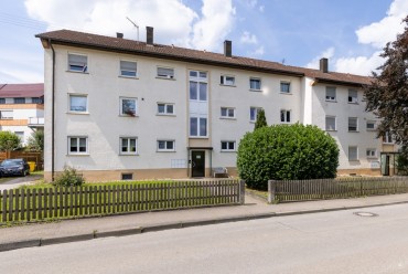 BEREITS VERKAUFT/VERMIETET Großzügige 2,0-Zimmer-Wohnung in ruhiger Lage!